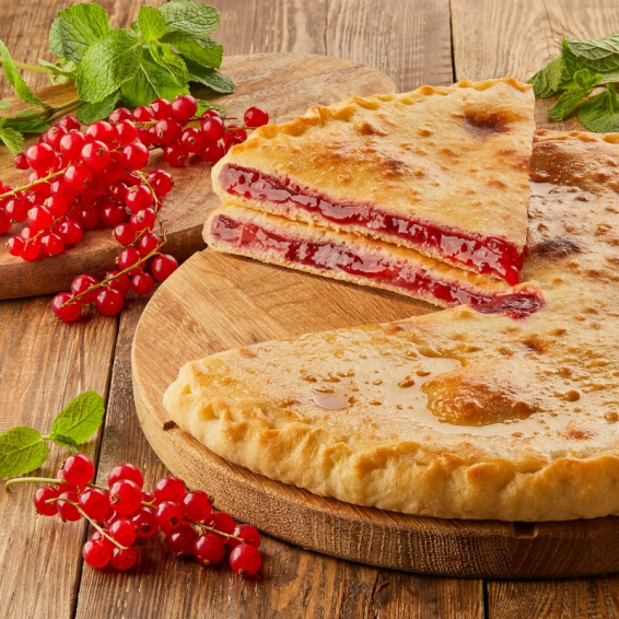 С красной смородиной